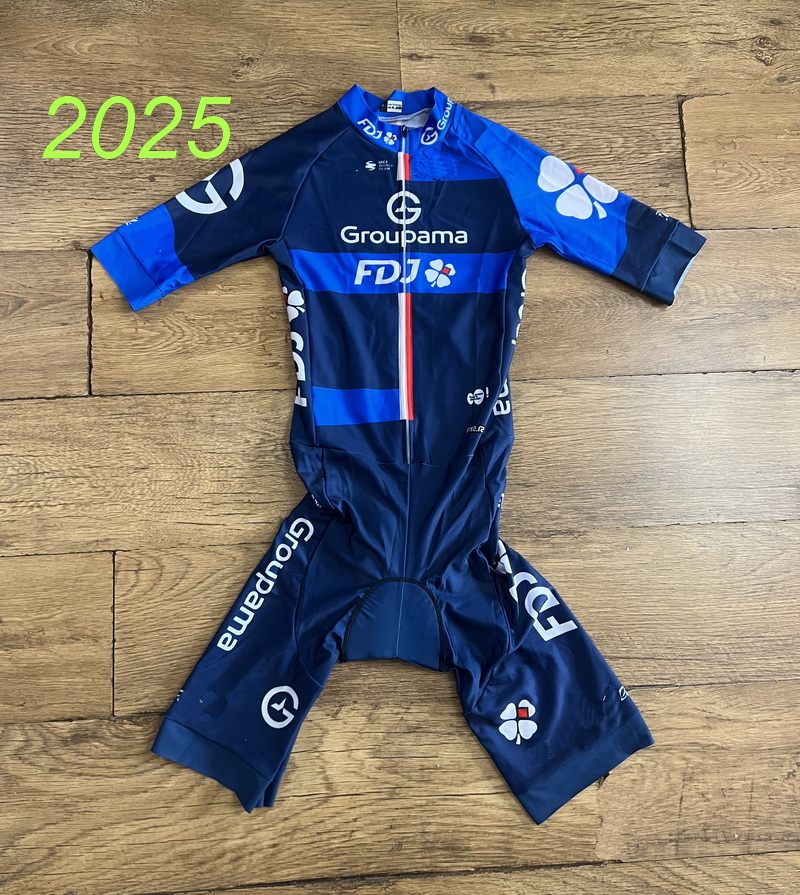 LASER CUT Skinsuit  2026 2025  - Cycling Community ulasan dan harga